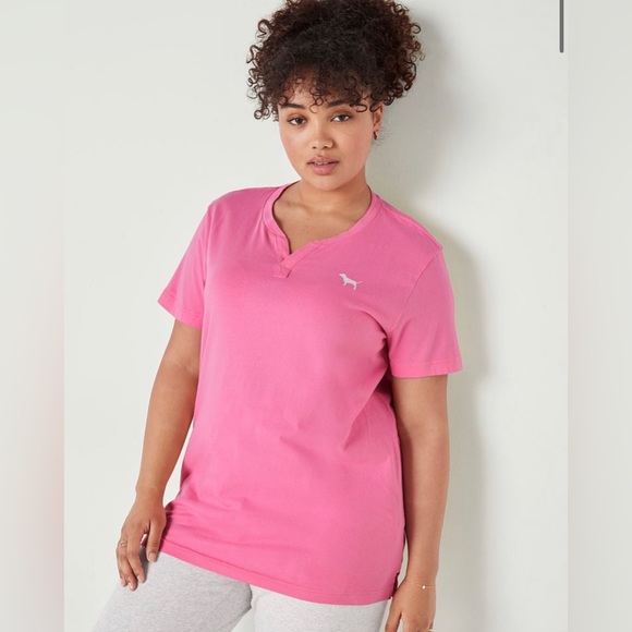 VS Pink Dreamy Pink Short Sleeve Henley Tee & Grey Gradient Rainbow Leggings SET - Picture 9 of 12